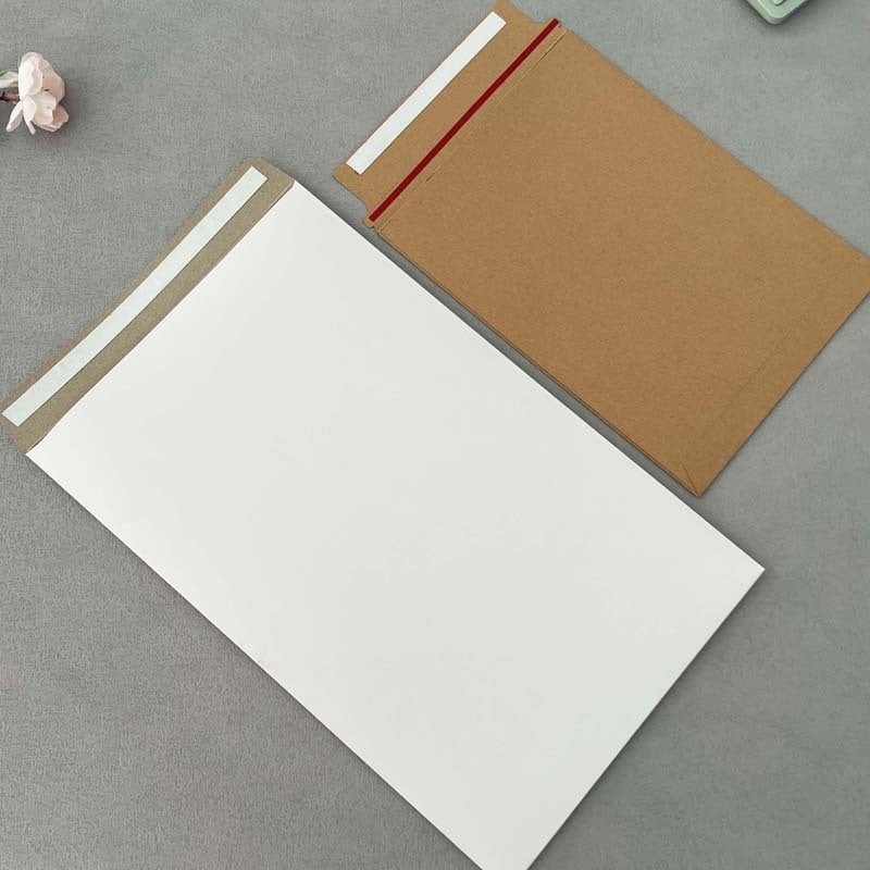 Kraft papirnata kuverta za prilagođeno pakiranje, materijali: kraft papir/bijeli karton, šifra proizvoda 356789, tisak logotipa, prilagodba