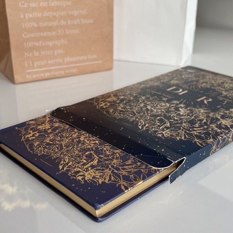 Caiet cu copertă de hârtie, legare cu adeziv, hârtie 40 g, 1–50 pagini (stil birou)