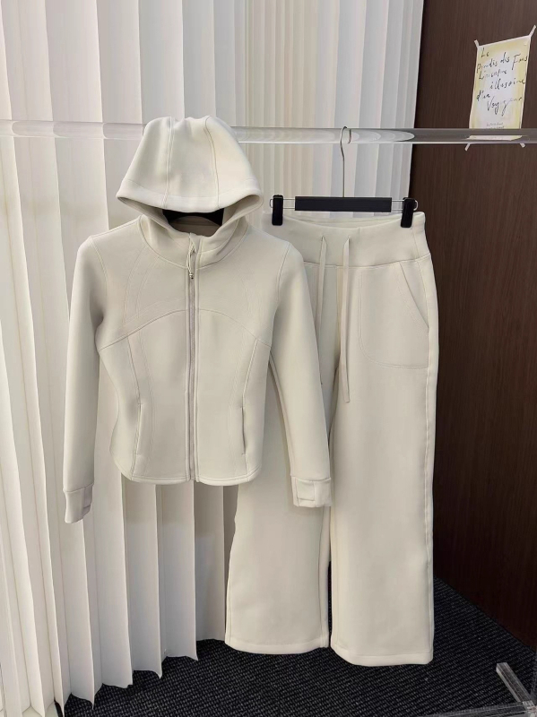 Ženski komplet s kapuljom, vjetrootpornost i debeli materijal, dugi rukavi, vitko silueta; tkanina rayon-poliester 85%, podstava spandex 15%