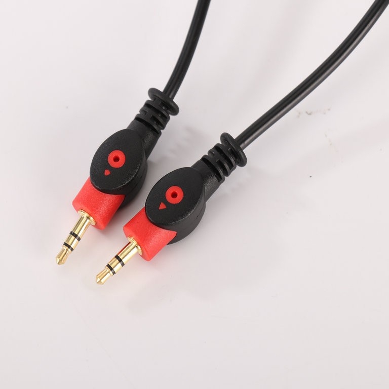 Manulife 3,5 mm AUX kabel s mikrofonom, muški–muški konektor, za audio i video, certificirano od Manulife