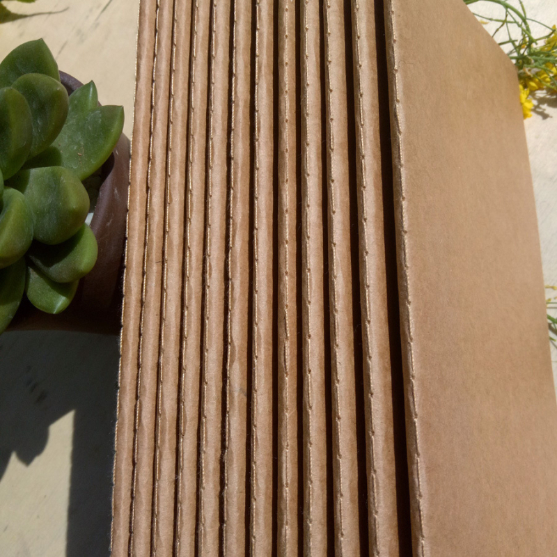 Bilježnica JC, spiralno povezivanje, Kraft papir, 100 g/m², 50–100 stranica
