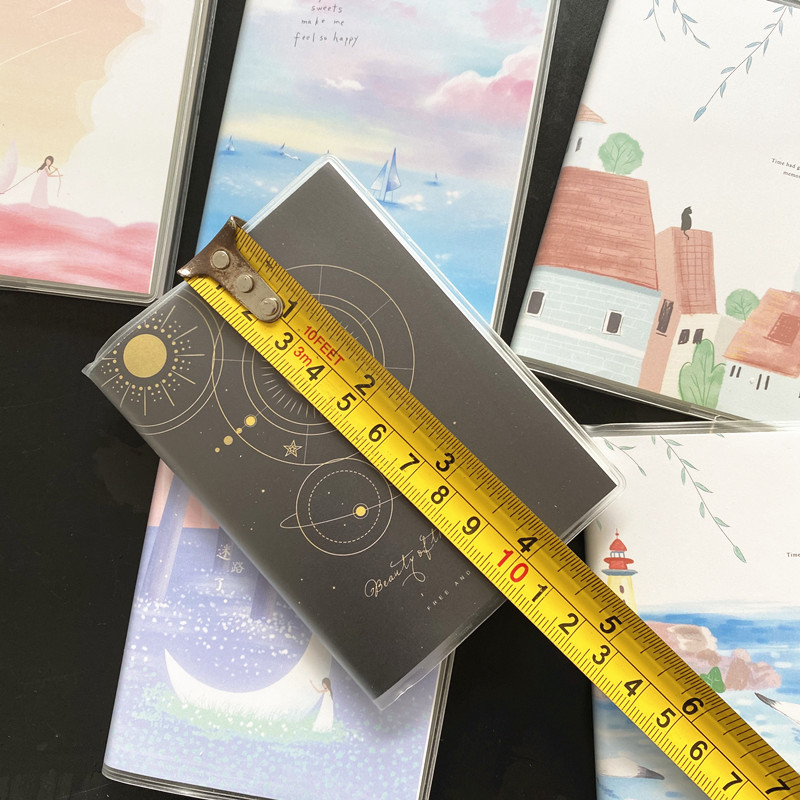 Adresar od umjetne kože – karikatura oblik, papir iznutra, plastično povez, pakiranje od 20 komada, mogućnost prilagodbe