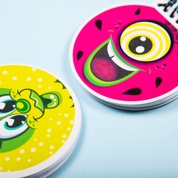 Ruyi 4203 σπειροειδές σημειωματάριο, 30 σελίδες, χαρτί 70 γρ/μ², προσαρμόσιμο μέγεθος φύλλου.