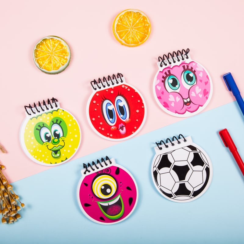 Ruyi 4203 σπειροειδές σημειωματάριο, 30 σελίδες, χαρτί 70 γρ/μ², προσαρμόσιμο μέγεθος φύλλου.