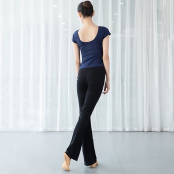 Γυναικείο Τοπ Εθνικού Χορού – βαμβακερό ύφασμα, 95% βαμβάκι; επένδυση από Spandex 5%; κατάλληλο για ενήλικες χορεύτριες