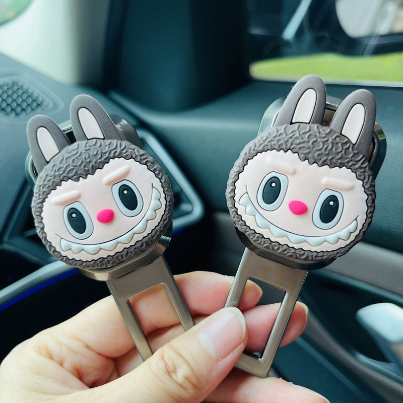 Автомобилен клип за предпазен колан с карикатурен дизайн за детски колан; материал: цинкова сплав; без персонализация; подходящ за удължител на колана