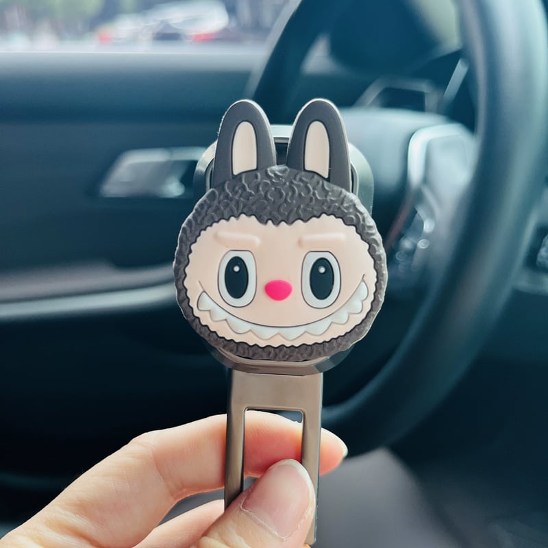 Автомобилен клип за предпазен колан с карикатурен дизайн за детски колан; материал: цинкова сплав; без персонализация; подходящ за удължител на колана