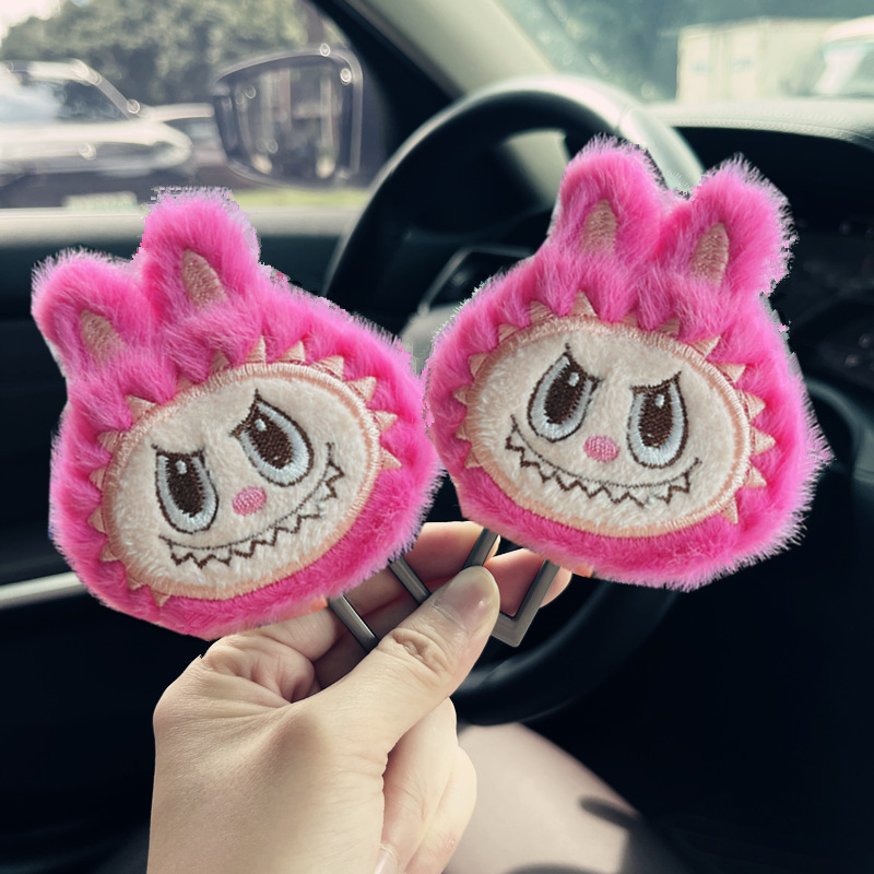 Автомобилен клип за предпазен колан с карикатурен дизайн за детски колан; материал: цинкова сплав; без персонализация; подходящ за удължител на колана