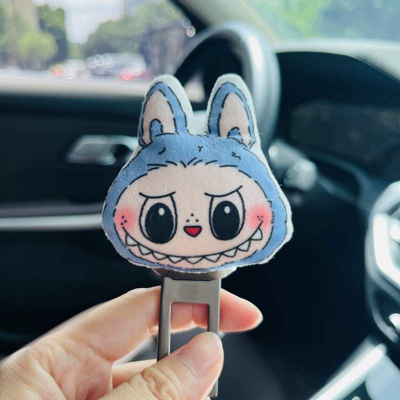 Автомобилен клип за предпазен колан с карикатурен дизайн за детски колан; материал: цинкова сплав; без персонализация; подходящ за удължител на колана