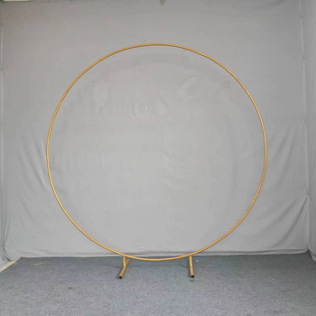 Σιδερένιο γαμήλιο τόξο με κυκλικό δαχτυλίδι, προσαρμόσιμη βάση, συσκευασία σε χαρτονένιο κουτί