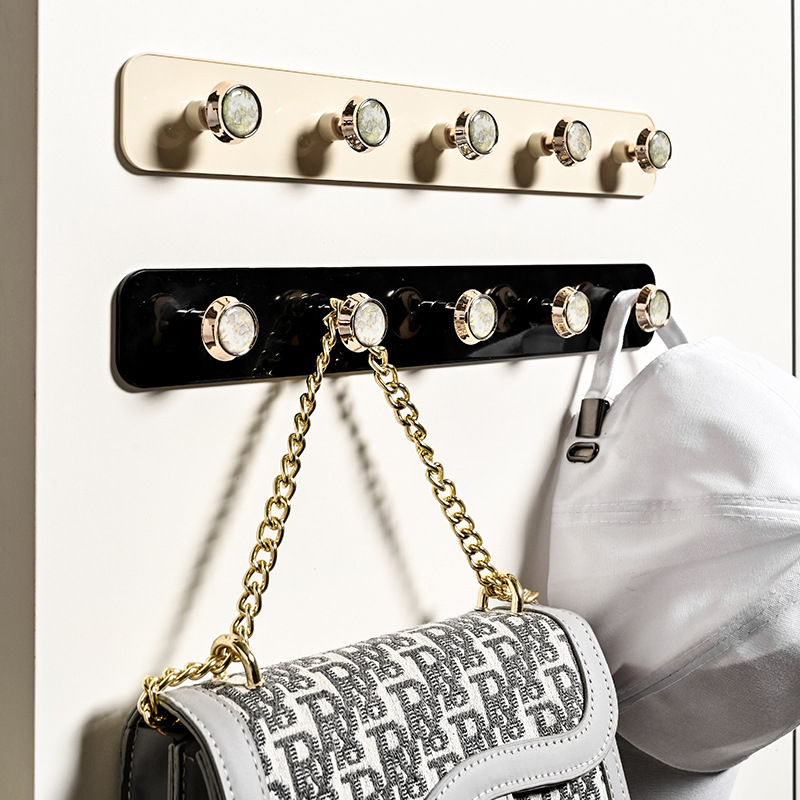 Beizhiou Cârlig de perete cu adeziv – ABS, design cu mai multe rânduri (peste 3 rânduri), stil lux ușor, sarcină 3 kg, pentru perete sau ușă