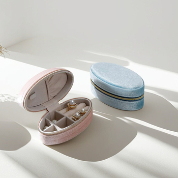 Овална кутия за съхранение на пръстени с кадифено вътрешно покритие, портативна пътуваща кутия за бижута — Материал: композитни материали; Опаковка: кутия; Назначение: съхранение на пръстени; Марка: For beauty