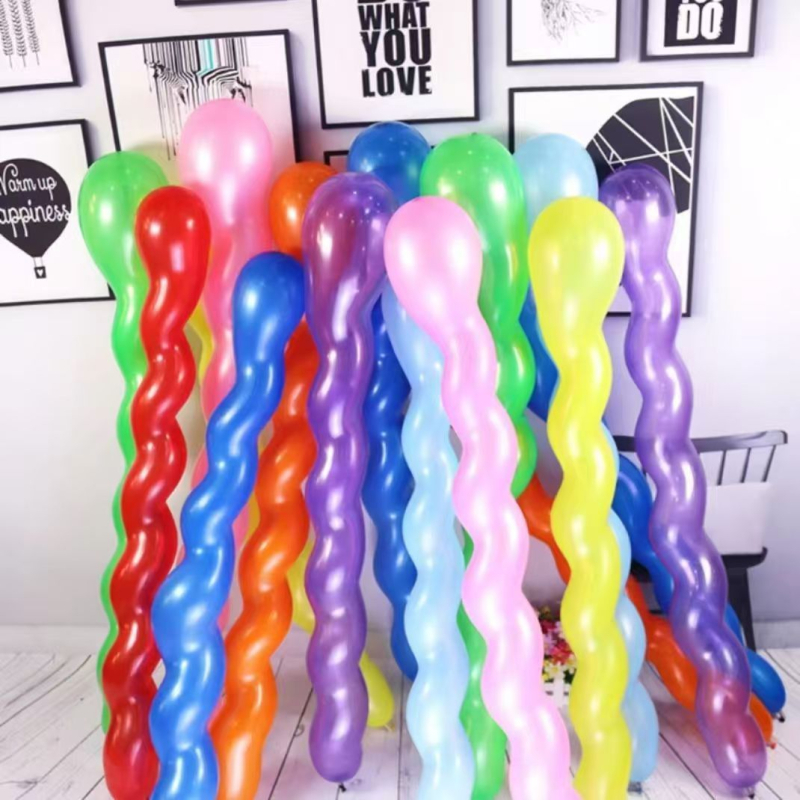 Μπαλόνι από λατέξ με παχυμένο σπειροειδή σχέδιο, σχέδια δράκο-μπάλου και κυματιστές φόρμες σε στυλ μαγικών λωρίδων