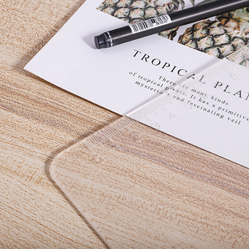 Plastični klipboard s čvrstim klipom i držačem ploče; tiskano logotip; prilagođena obrada; pogodna za različite dokumente