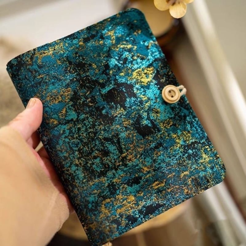 Σημειωματάριο με εξώφυλλο από ύφασμα, με δέσιμο με αποσπώμενα φύλλα, φορητό, νοσταλγικό ρετρό στυλ (Dowling χαρτί; 100 g; 50–100 σελίδες)