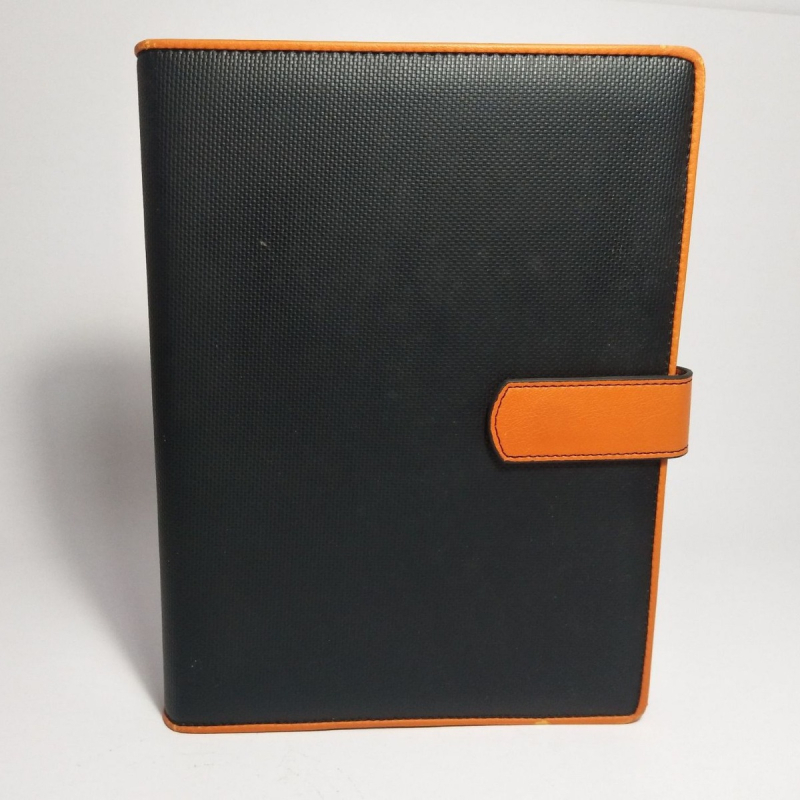 Jurnal universal din piele naturală, cu legare cu foi detașabile, hârtie Forest, accesorii din oțel inoxidabil, model CD-B1930