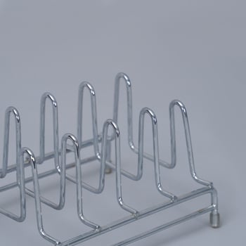 Ράφι αποστράγγισης πιάτων για ντουλάπι κουζίνας, σιδερένιο, Jinghang μάρκα, μοντέρνος μινιμαλιστικός σχεδιασμός, κυκλοφόρησε το 2025