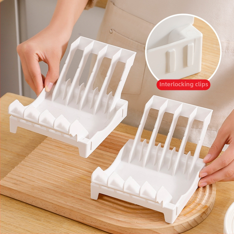 Raft de depozitare pentru farfurii pe blat cu drenaj și separator