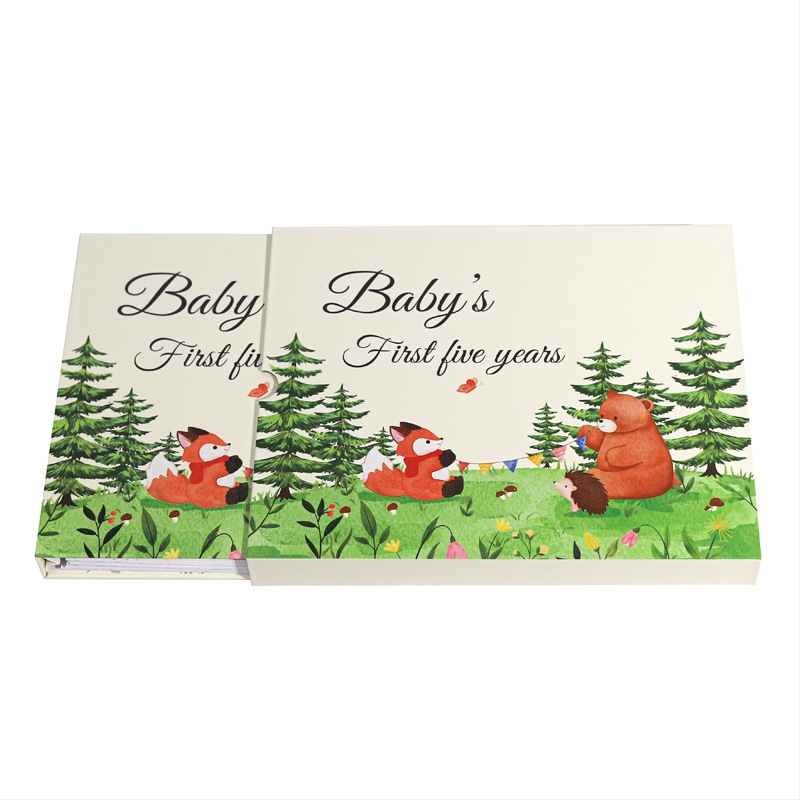 Σημειωματάριο ανάπτυξης μωρού - σπειροειδές δέσιμο, χαρτί offset διπλής όψης 120 g, σε κουτί δώρου