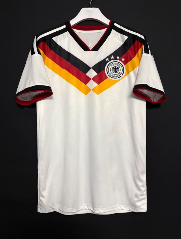 Екипи на националните отбори по футбол – унисекс за възрастни, Modal плат с 89% полиестер, шарка