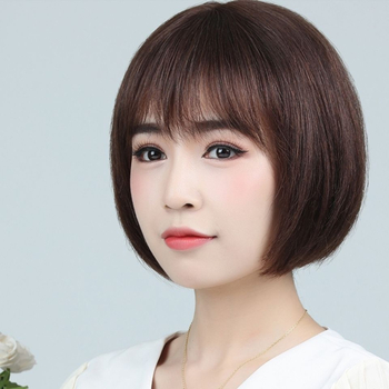 Perucă pentru întreaga cap pentru femei, bob scurt cu breton drept, fibră rezistentă la temperatură, model 108, nu este potrivită pentru vopsire cu căldură