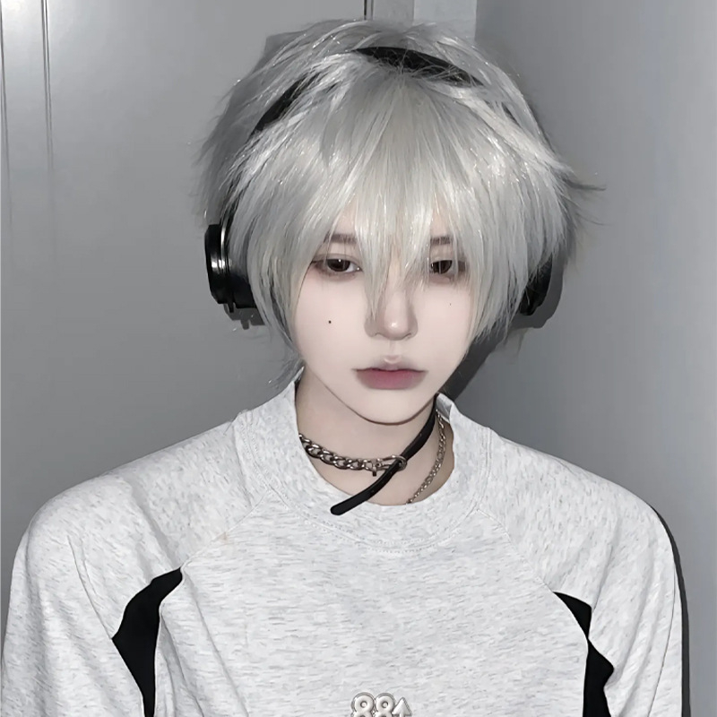 Férfi rövid paróka fehér hajjal, cosplayhoz, japán anime-stílusú, teljes fejfedő