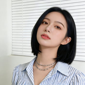 Perucă Baifumi în tunsoare bob, model 740 — fibre rezistente la temperatură, păr scurt drept, breton cu part median, modelare facială, personalizare a designului, etichetă privată disponibilă