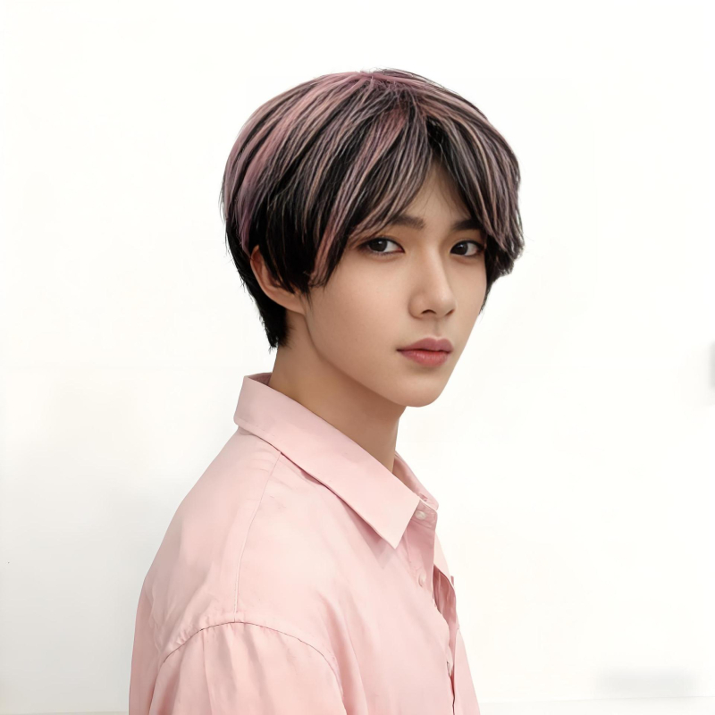 Perucă masculină, păr scurt drept cu breton oblic, mecanism de stilizare, model 213a, fibre rezistente la temperatură înaltă