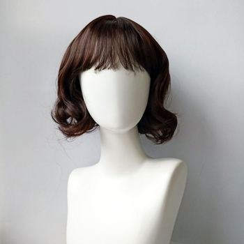 Perucă pentru femei, stil coreean, păr scurt buclat, breton aerian, păr sintetic rezistent la temperaturi înalte