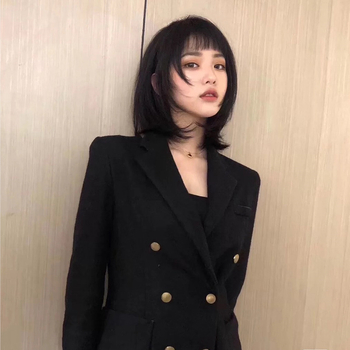 Baifumi 746 Perucă lungă cu breton reglabil (drept sau înclinat), fibre rezistente la temperaturi înalte