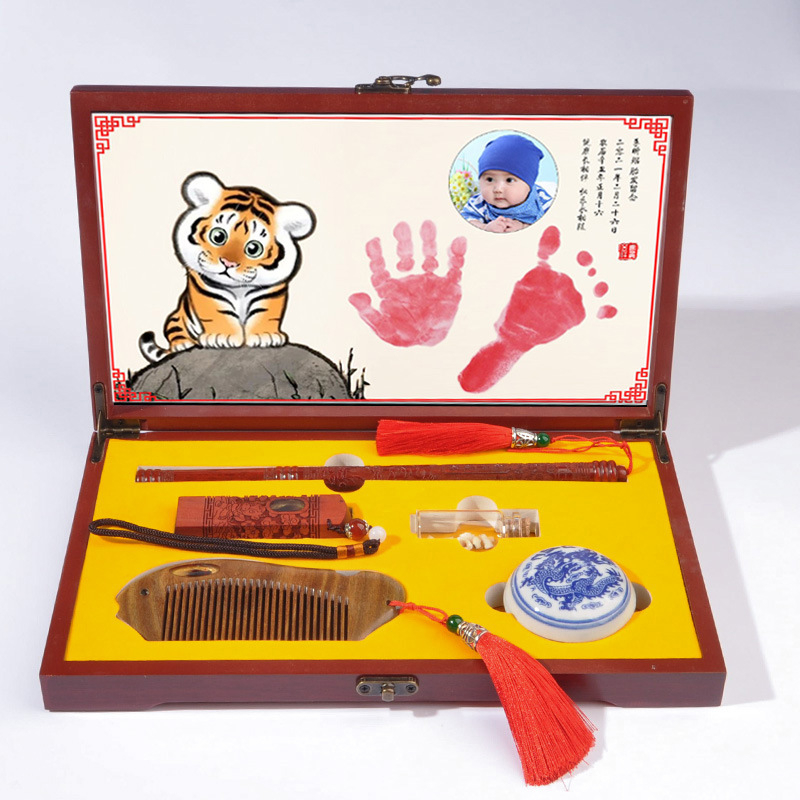 Lanugo pero za uspomenu na plodovu kosu – DIY komplet s metalnim komponentama, pakiran u vrećicama