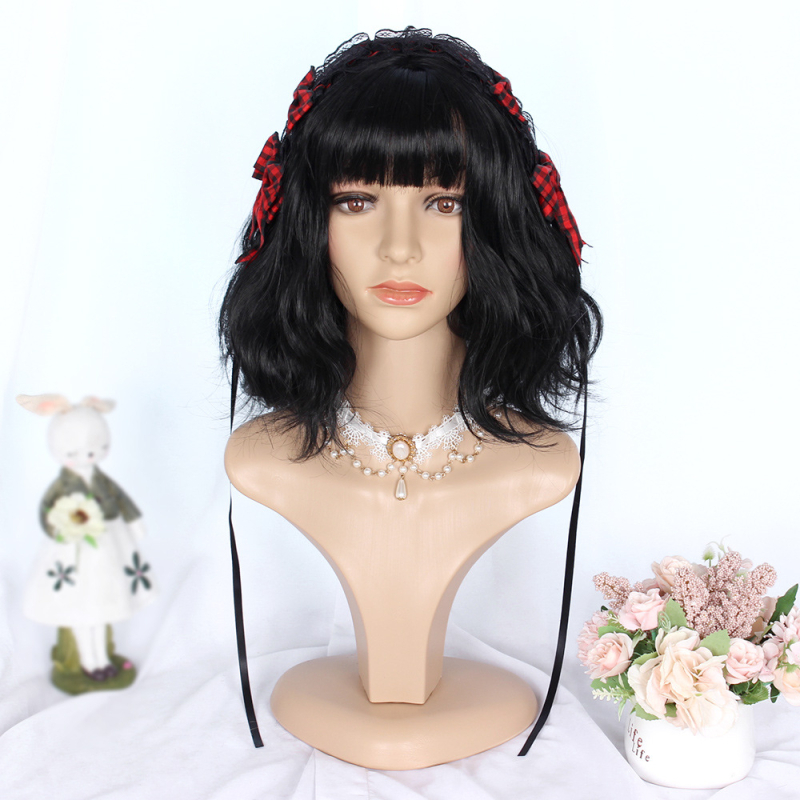 Rövid göndör paróka, Qi frufru, hőálló szál, modell WIG-596D4, cosplay karakter