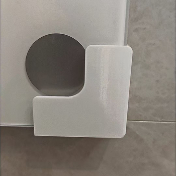 Zidni držač za vagu s 2 L skladišnim prostorom, PP plast, moderni minimalistički dizajn