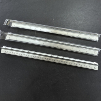 Τριγωνικός μεταλλικός χάρακας μέτρησης με έξι κλίμακες κράματος για ακριβές σχέδιο