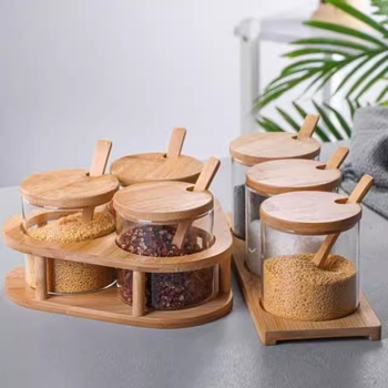 Stakleni set posuda za začine u kuhinji, za čvrste začine, trodijelni set, mogućnost otiska logotipa, moderni minimalistički stil