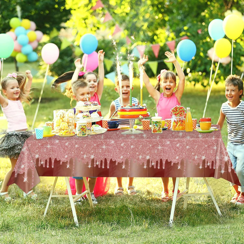 Plastični stolnjak, crtani stil, rekvizita za uređenje prostora