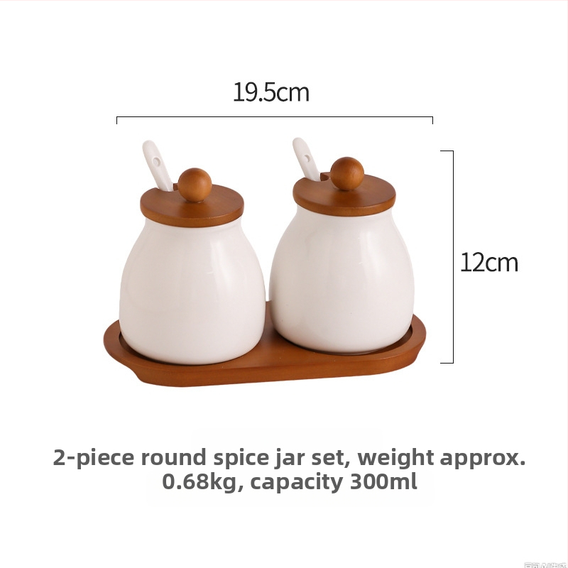 Kerámiából készült fűszerkészlet: sótartó, chili-üveg és edények szilárd fűszerekhez
