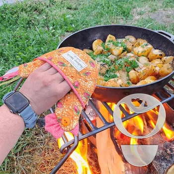 Set šablona za rukavice za kuhanje sa preslatkim kokošicama