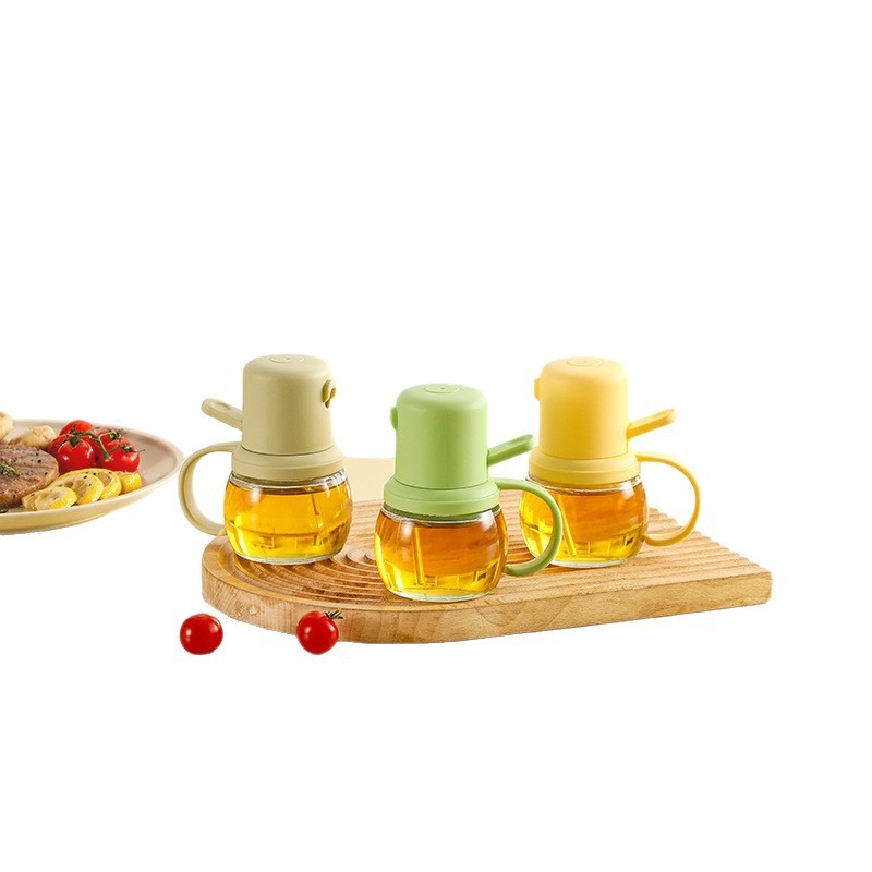 Recipient din sticlă pentru ulei de bucătărie, cu funcție de pulverizare, rezistent la temperaturi înalte, construcție etanșă și îngroșată, capacitate mare