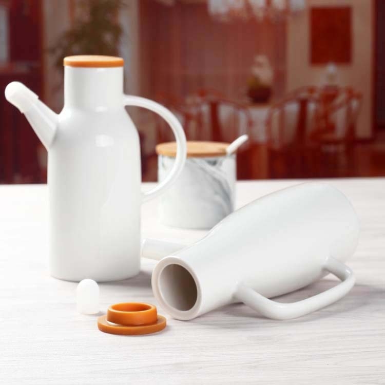 Recipient ceramic pentru ulei, cu capac din silicon și gură lungă, pentru sos de soia și condimente, protecție împotriva prafului și insectelor