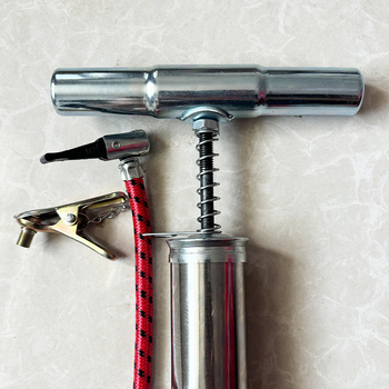 Pompa manuală de bicicletă cu presiune înaltă - duză dublă pentru ventile, presiune 0-0.5 MPa, greutate 0.5 kg, include ac pentru mingi