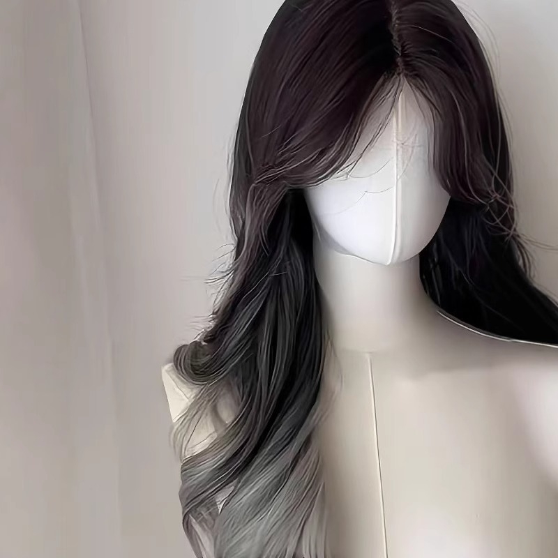 Perucă pentru femei: păr lung buclat, nuanțe ombre gri, aspect natural, parte mijlocie, model MG-CJ-100, material mătase rezistentă la temperaturi înalte, mecanism de prelucrare, poate fi vopsită sau permutată