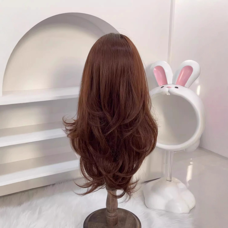 Perucă pentru femei în stil coreean cu păr lung buclat și breton (Dm896-33, fibre rezistente la temperatură, lungime medie-lungă, design coreean)