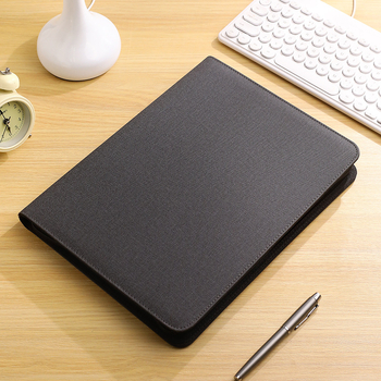 Folder de încărcare din piele cu clips pentru Power Bank – format A4, grosime placă 0,5 cm, dimensiune clip reglabilă