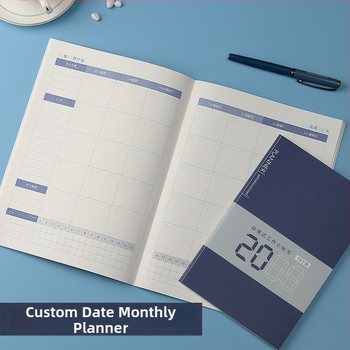 Caiet: calendar ce se completează singur, planificator și plan lunar; cusătură cu ață; hârtie din pulpă de lemn 75 g; 1–50 de pagini; stil simplu