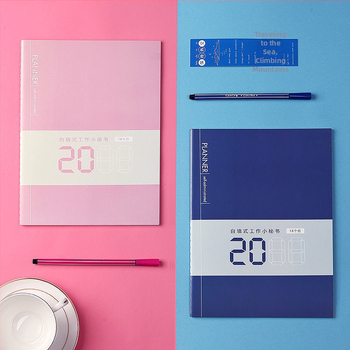 Caiet: calendar ce se completează singur, planificator și plan lunar; cusătură cu ață; hârtie din pulpă de lemn 75 g; 1–50 de pagini; stil simplu