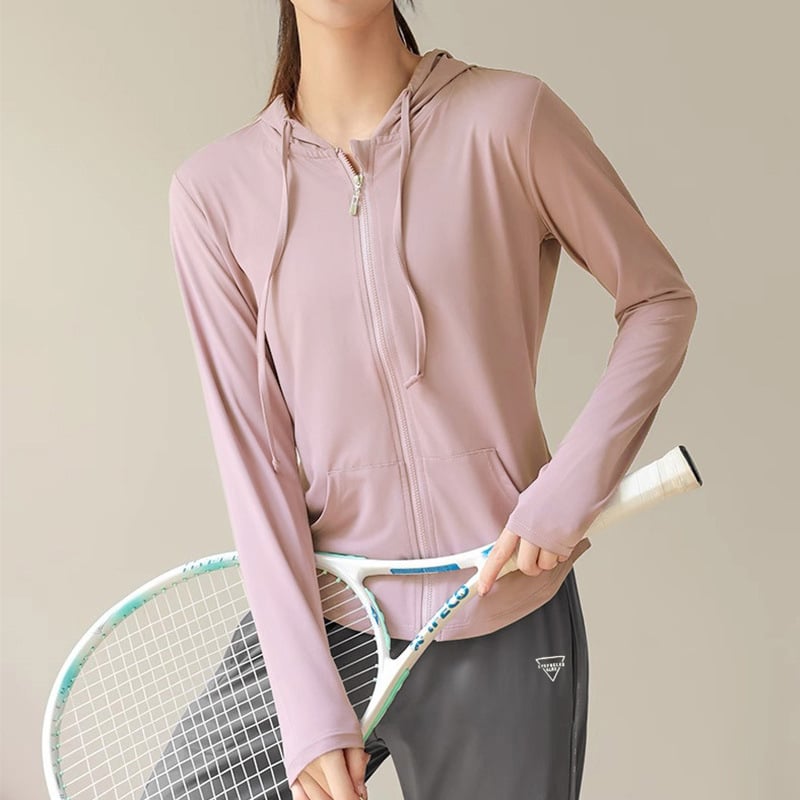 Set sport exterior pentru femei – fără mâneci, cu glugă, guler rotund, poliester 90–95%