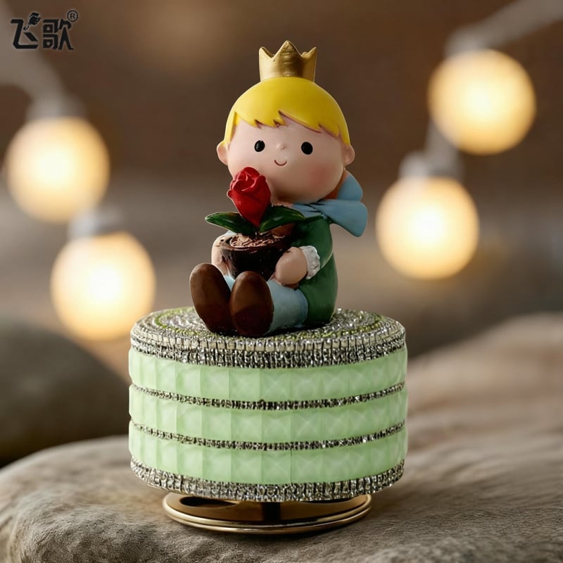 Cutie muzicală rotativă cu Micul Prinț – stil desen animat, materiale plastic și rășină