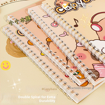 Caiet spiral MOKA • Copertă: hârtie • Material conținut: pulpă de lemn brută • 130 g/m² • 50–100 pagini