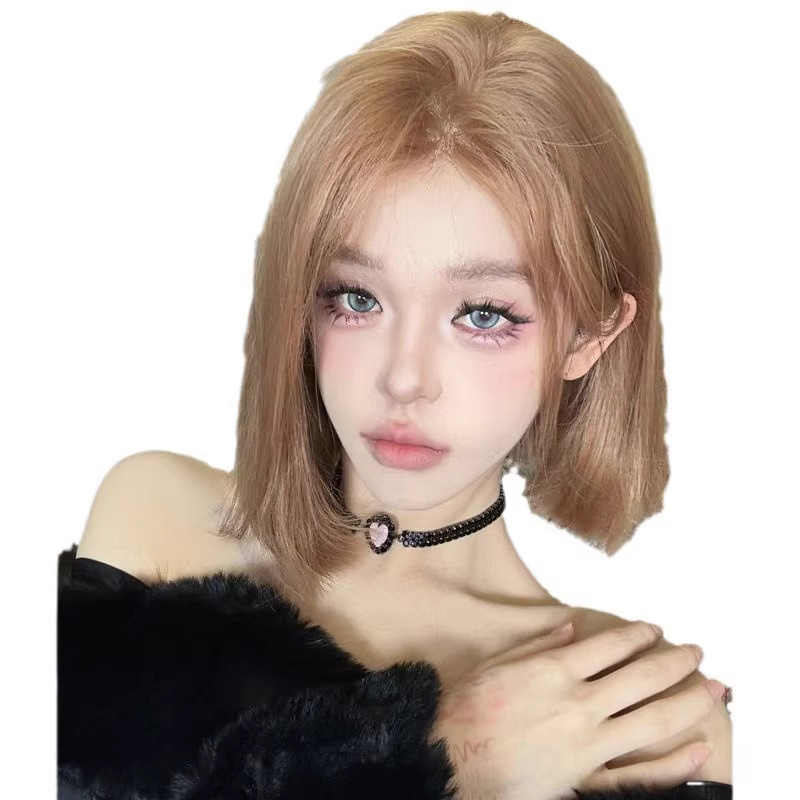 Perucă scurtă, păr drept, breton înclinat, acoperire totală a capului, fir rezistent la căldură, pentru femei